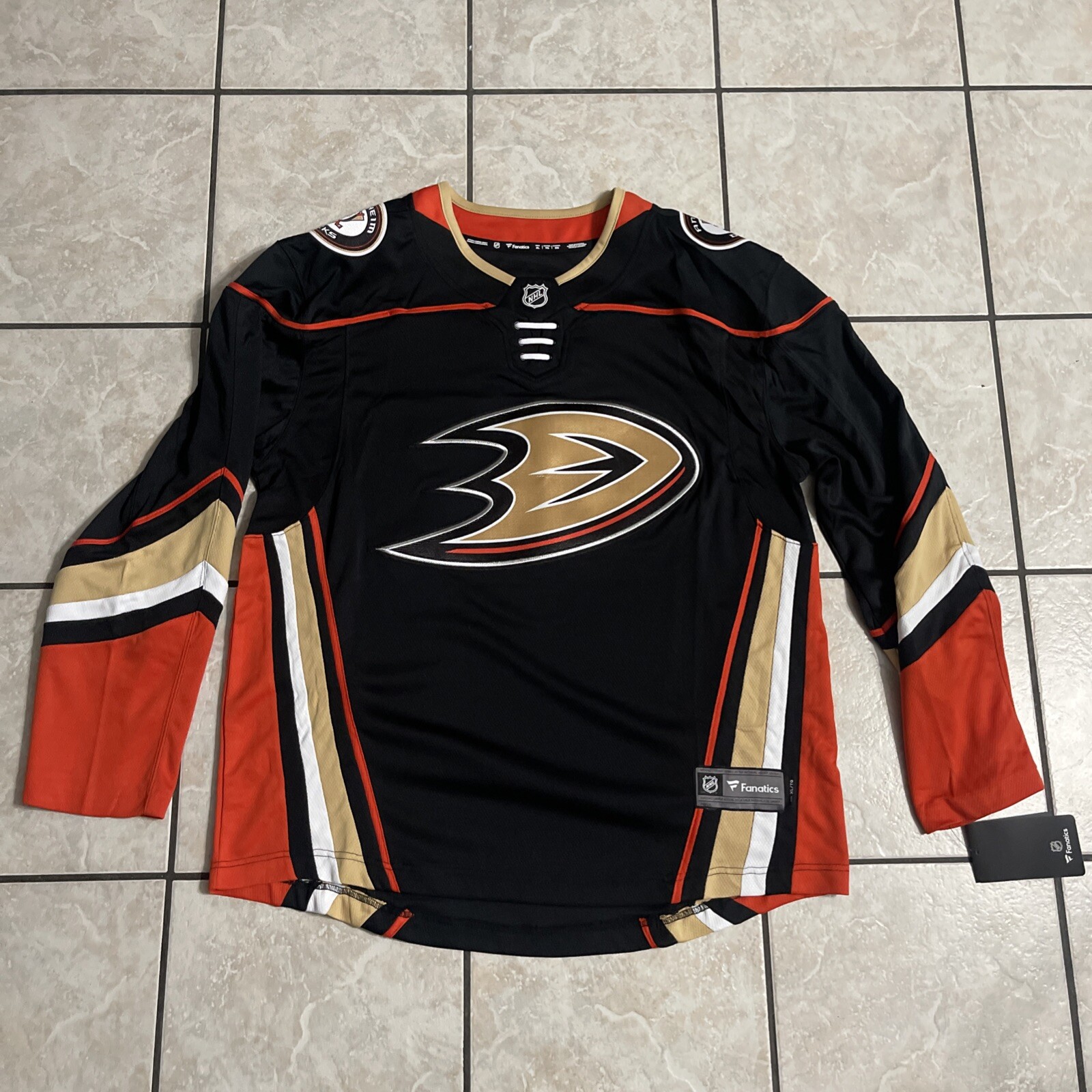 Anaheim Ducks Fanatics NHL Breakaway Black Home Jersey Men’s Size XL Anaheim Ducks Fanatics NHL Breakaway Black Home Jersey Men’s Size XL