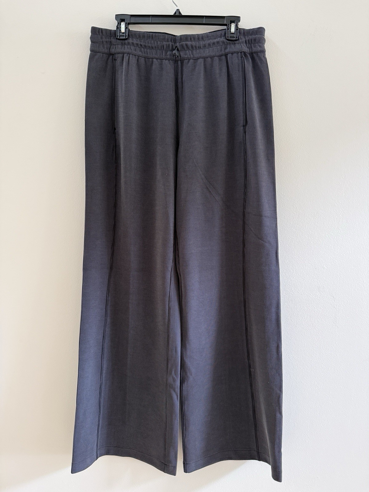 NWOT LULULEMON Ribbed Softstreme High-Rise Pant 32.5\