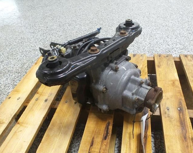2012-2014 Honda CRV Rear Differential Carrier Assembly 2012-2014 Honda CRV Rear Differential Carrier Assembly