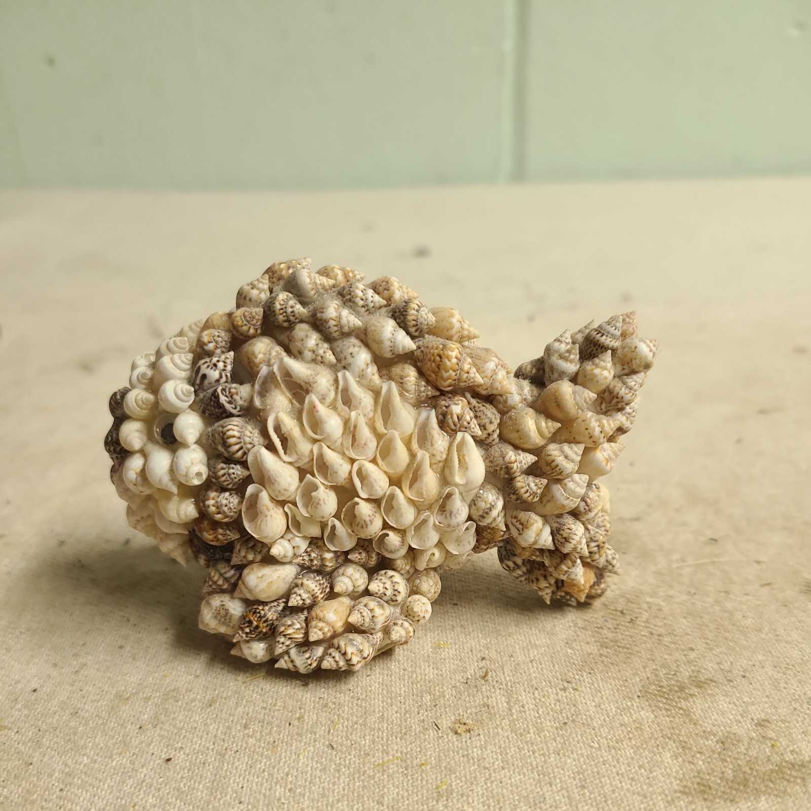 Vintage Sea Shell Fish art - 3.50\ Vintage Sea Shell Fish art - 3.50\