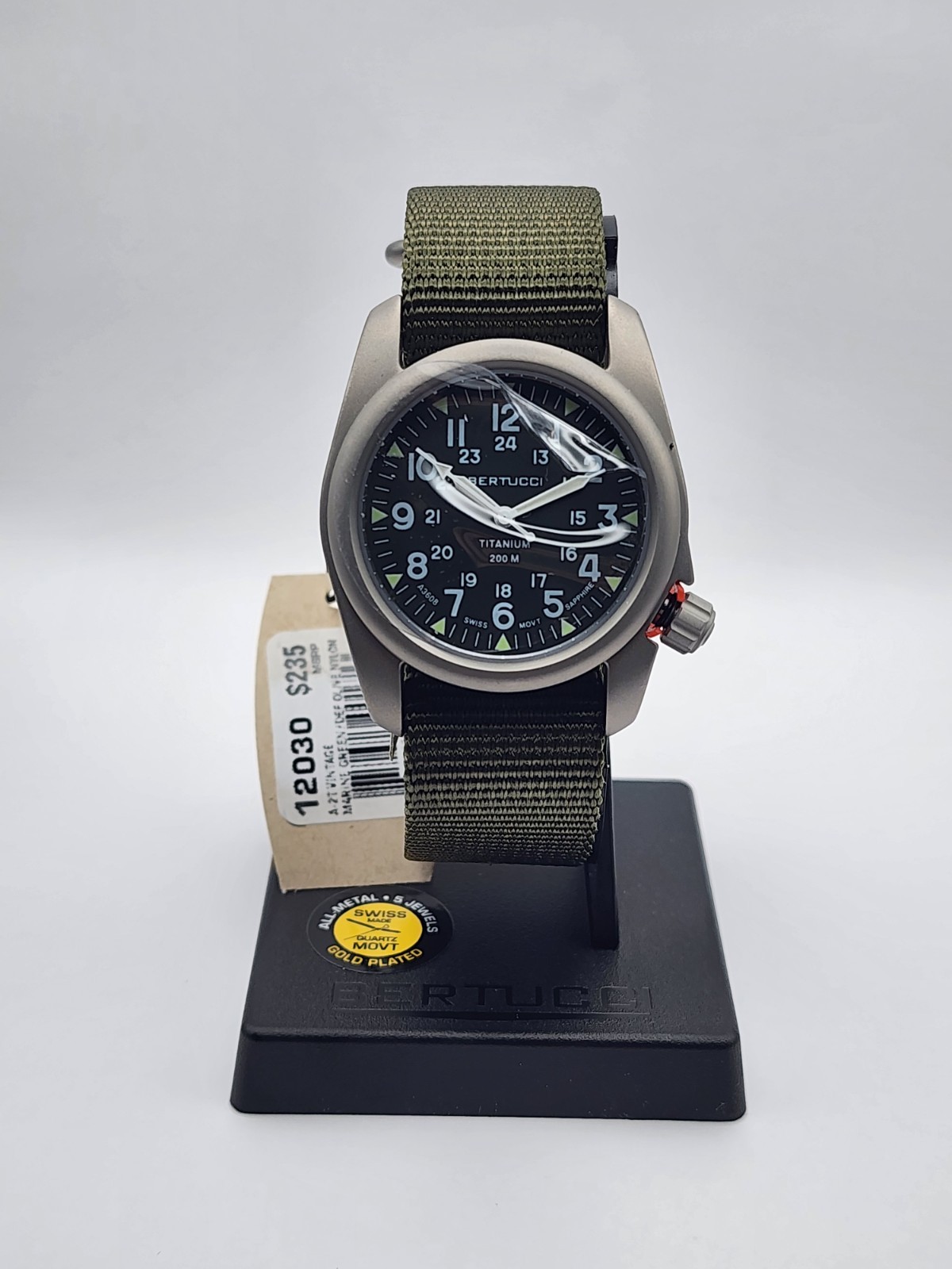 Bertucci A‑2T Vintage 12030 – Green Dial – Titanium – Men’s Quartz Bertucci A‑2T Vintage 12030 – Green Dial – Titanium – Men’s Quartz