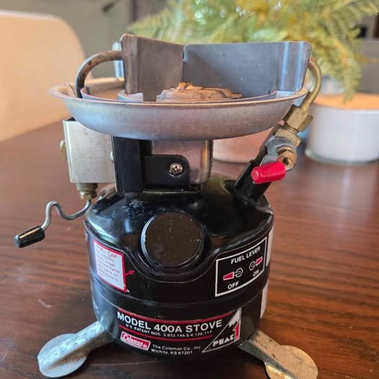 Classic Vintage Coleman Peak 1 Model 400A Lightweight Backpacking Stove Kit
