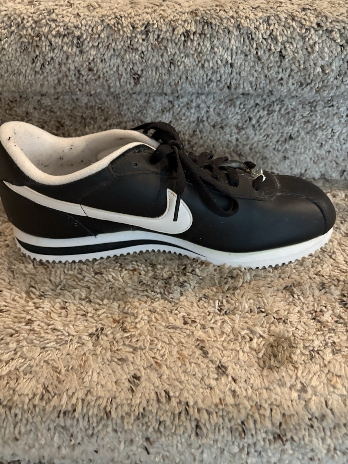 Nike Cortez Men\'s Casual Shoes Sneaker White/Black Leather, Size 10.5 Nike Cortez Men\'s Casual Shoes Sneaker White/Black Leather, Size 10.5