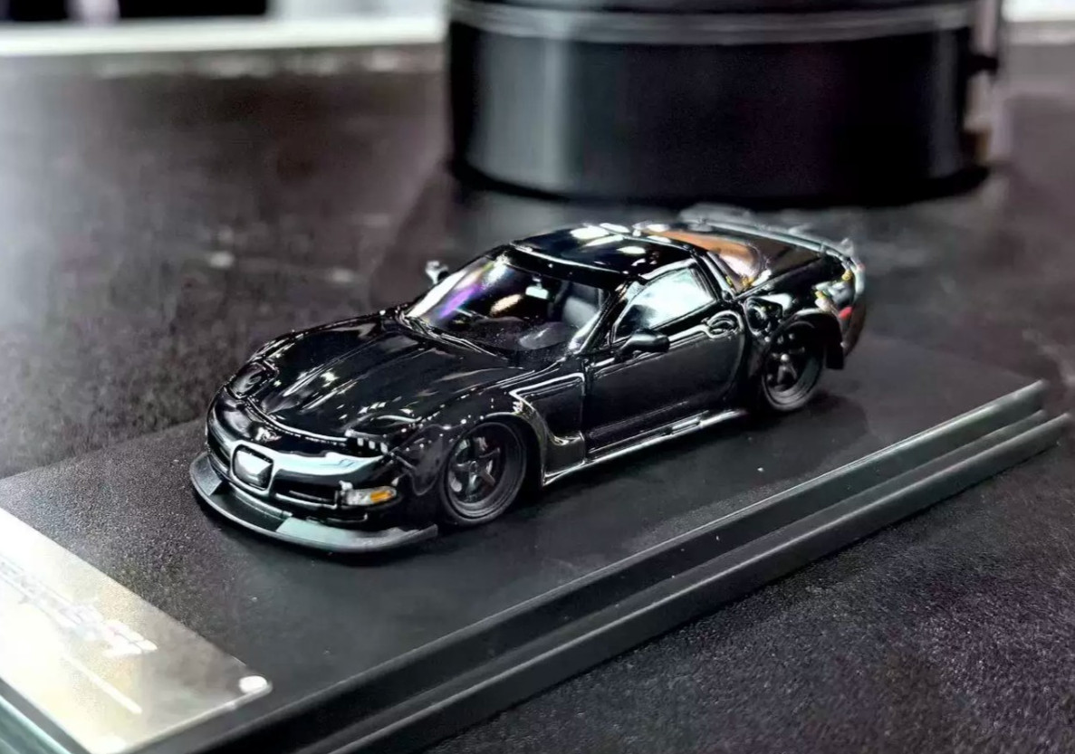 FW Fine Works 1/64 Corvette C5 Black Diecast Car Model