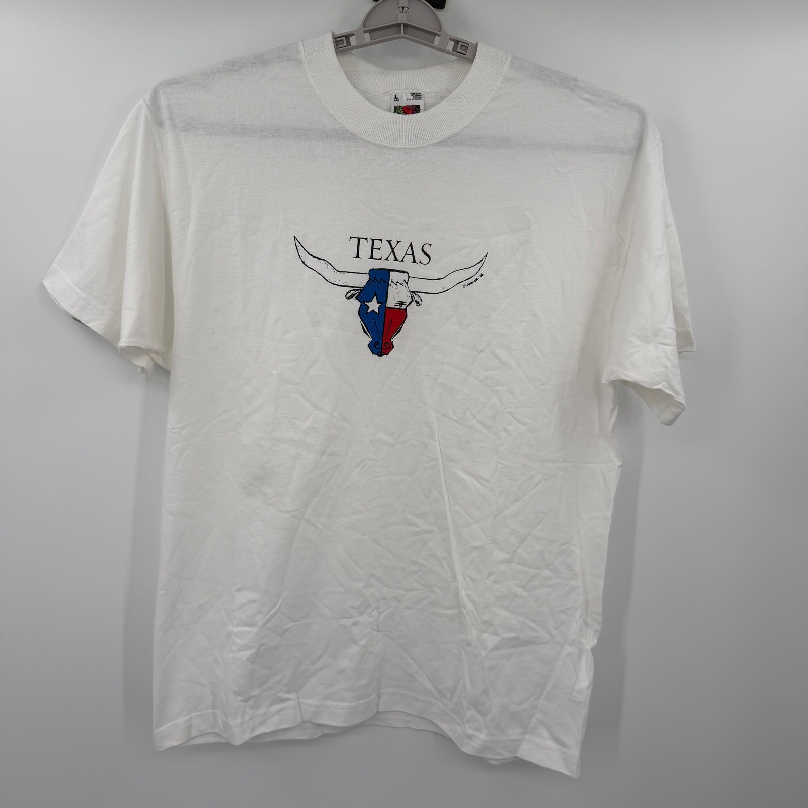 Vintage 1996 Fruit of the Loom Texas Longhorn Flag T-Shirt White Large USA Made Vintage 1996 Fruit of the Loom Texas Longhorn Flag T-Shirt White Large USA Made