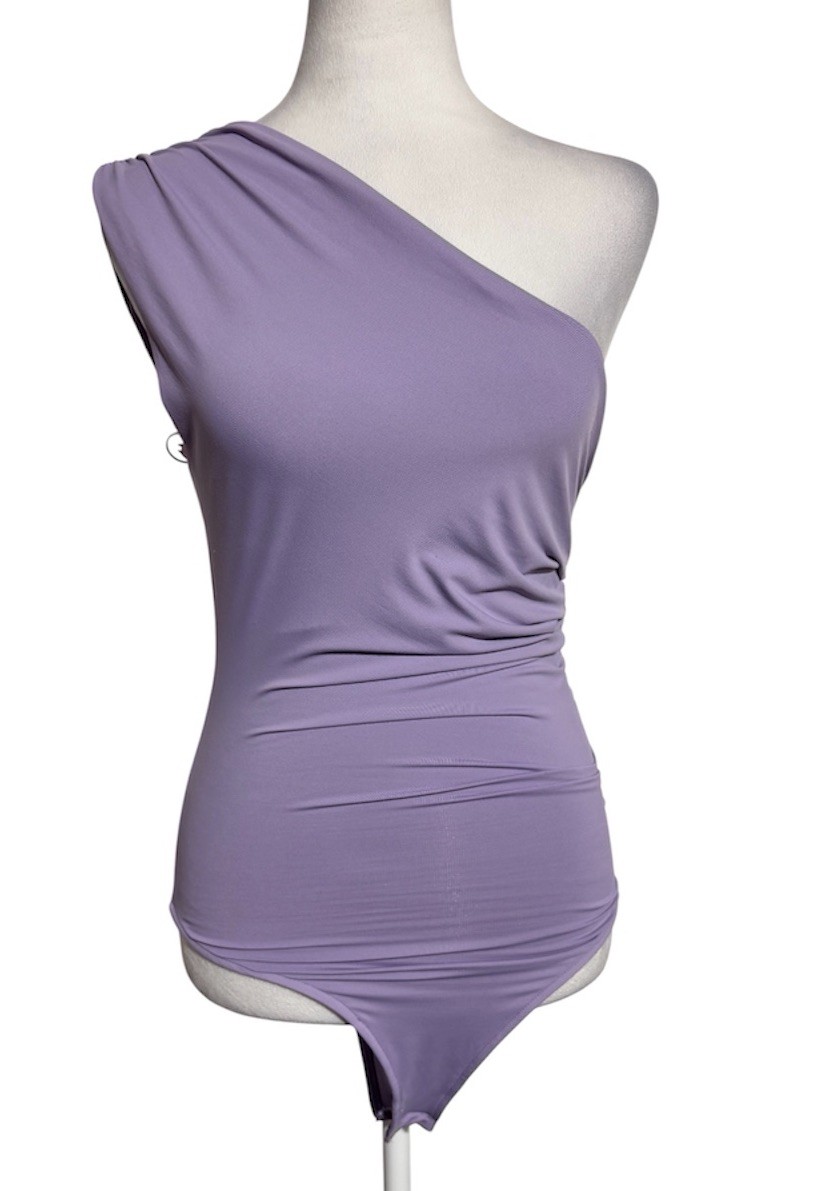 ZARA One-Shoulder Lilac Bodysuit medium ZARA One-Shoulder Lilac Bodysuit medium