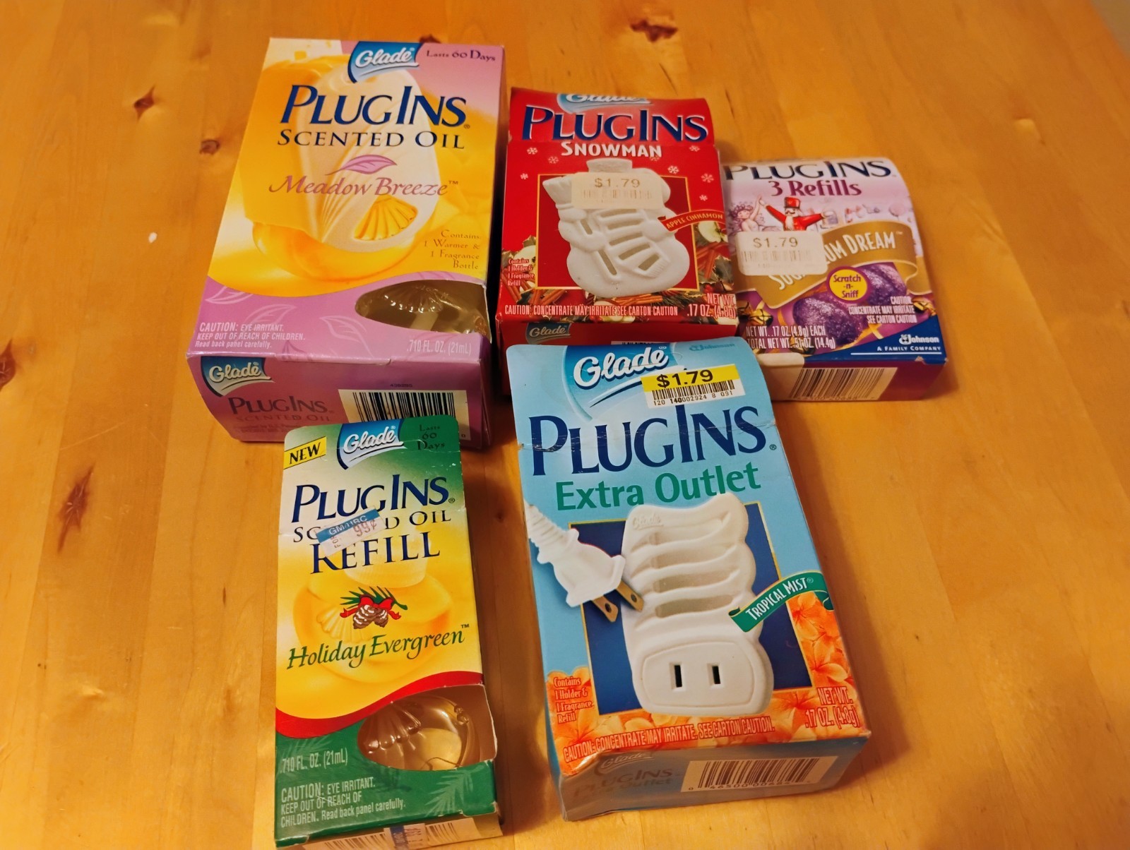 Vintage Lot Glade Plug Ins Oil Cartridges Holiday Meadow SEALED 1999/2000 Refill Vintage Lot Glade Plug Ins Oil Cartridges Holiday Meadow SEALED 1999/2000 Refill