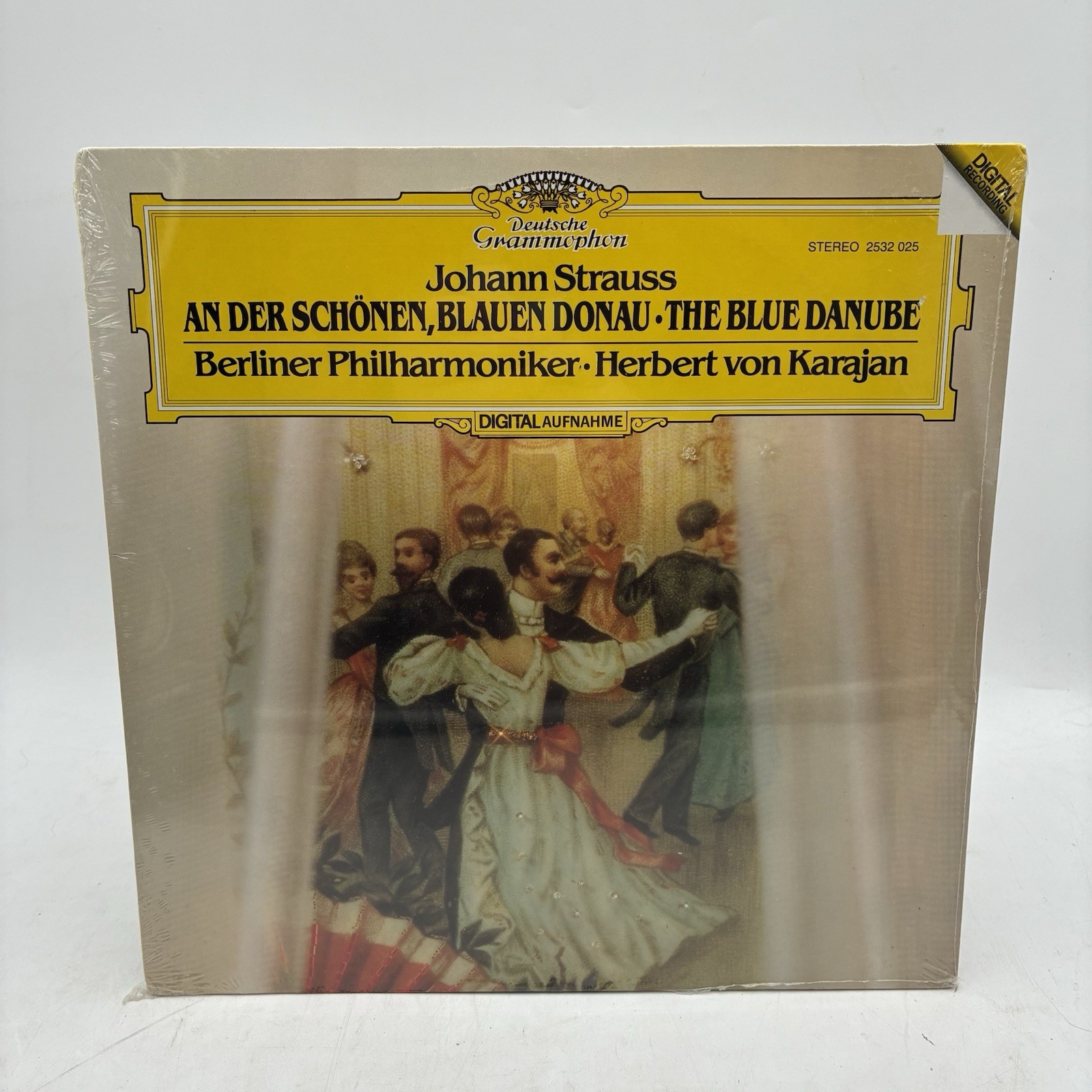 Johann Strauss The Blue Danube Karajan BPO SEALED Deutsche Grammophon LP 2532 02 Johann Strauss The Blue Danube Karajan BPO SEALED Deutsche Grammophon LP 2532 02