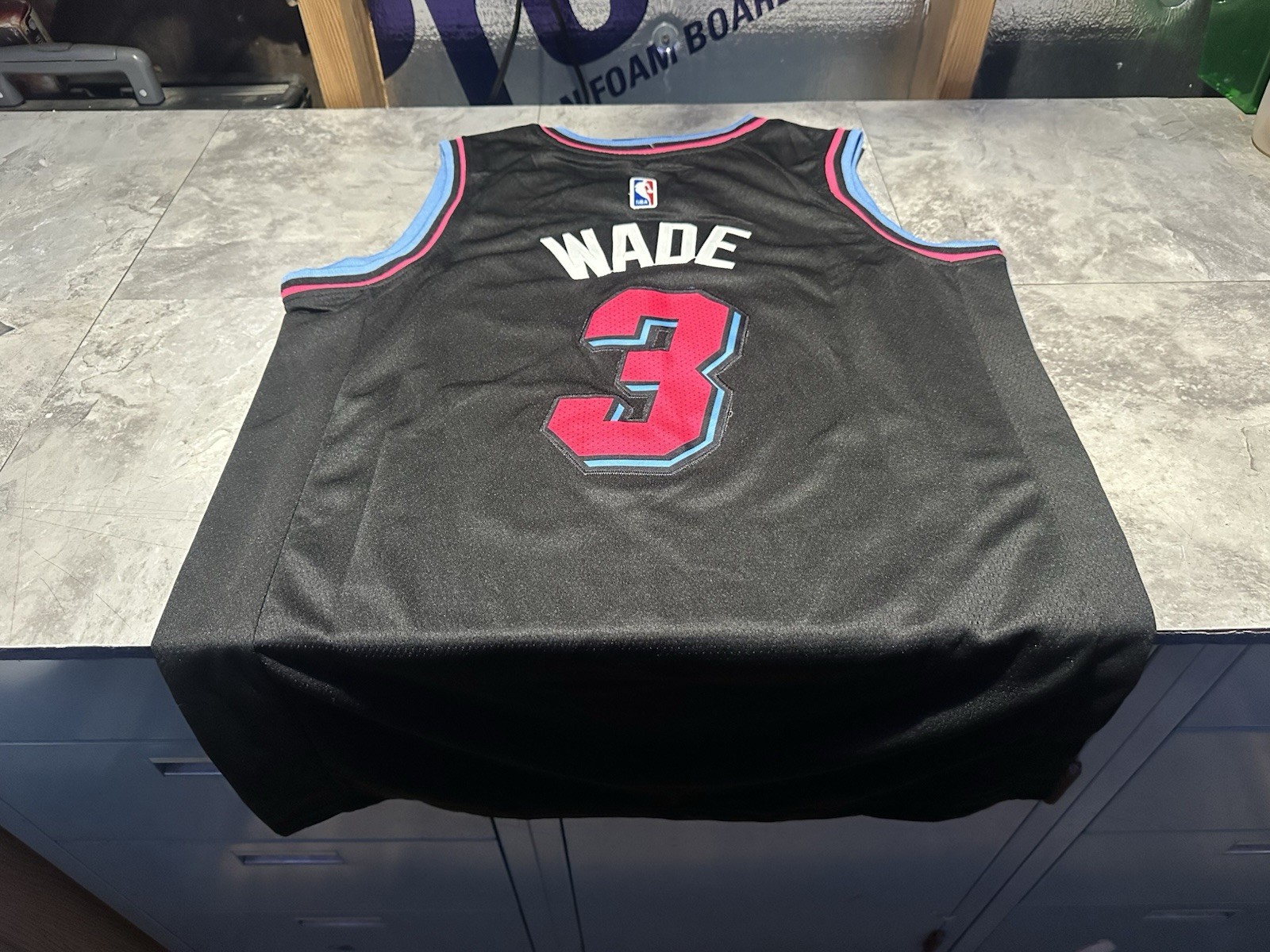 NWT Nike Miami Heat Dwayne Wade Miami Vice Swingman Jersey Size 48 Medium Black NWT Nike Miami Heat Dwayne Wade Miami Vice Swingman Jersey Size 48 Medium Black