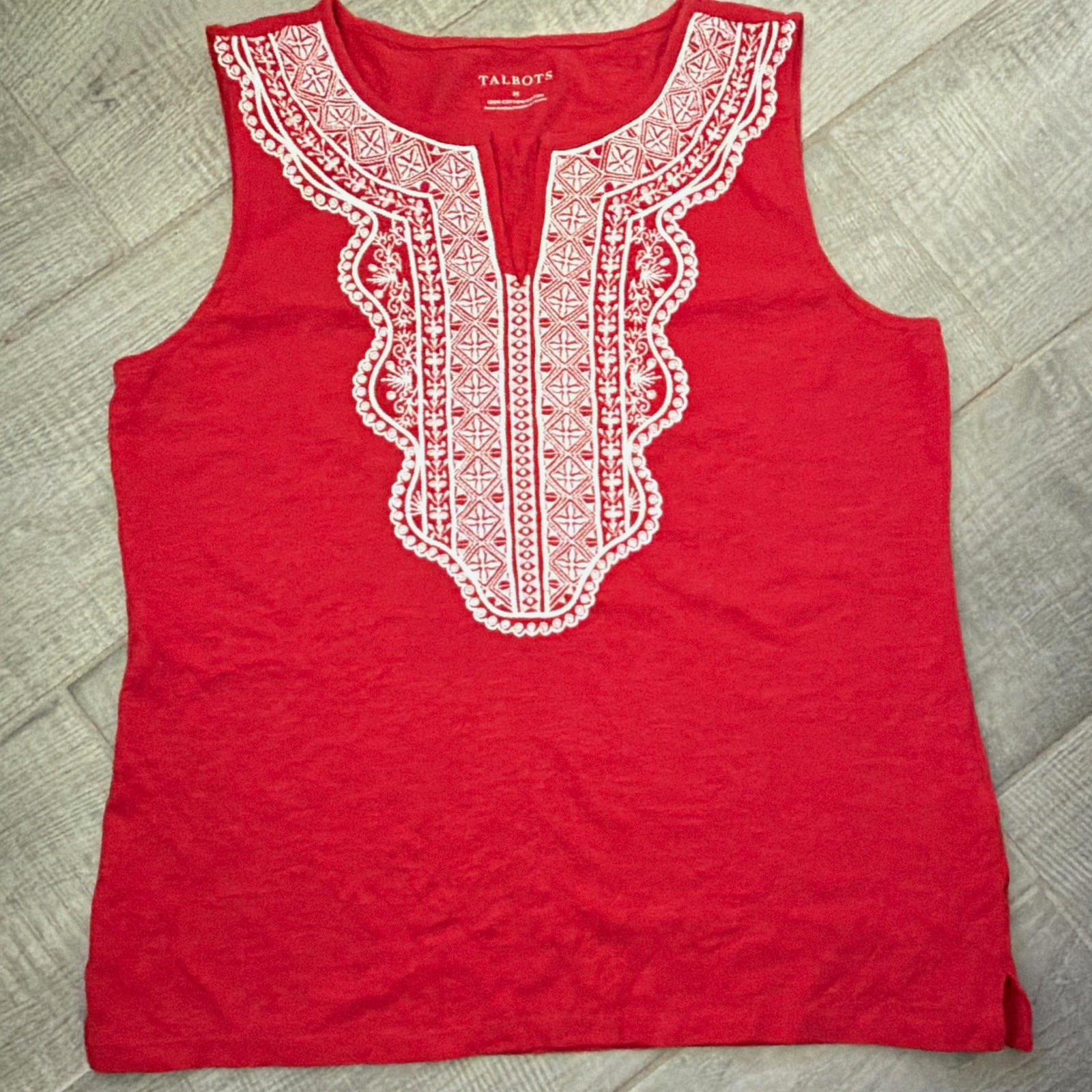 Talbots Women\'s M Red/White Cotton Knit Embroidered Split Neck Tank Top Talbots Women\'s M Red/White Cotton Knit Embroidered Split Neck Tank Top