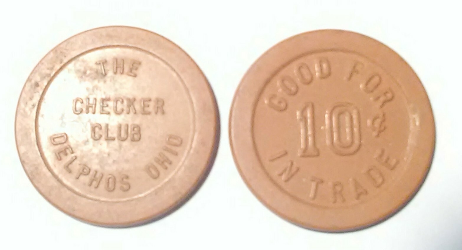THE CHECKER CLUB DELPHOS, OHIP VINTAGE VAULT .10 CENT CHIP GREAT FOR COLLECTION THE CHECKER CLUB DELPHOS, OHIP VINTAGE VAULT .10 CENT CHIP GREAT FOR COLLECTION