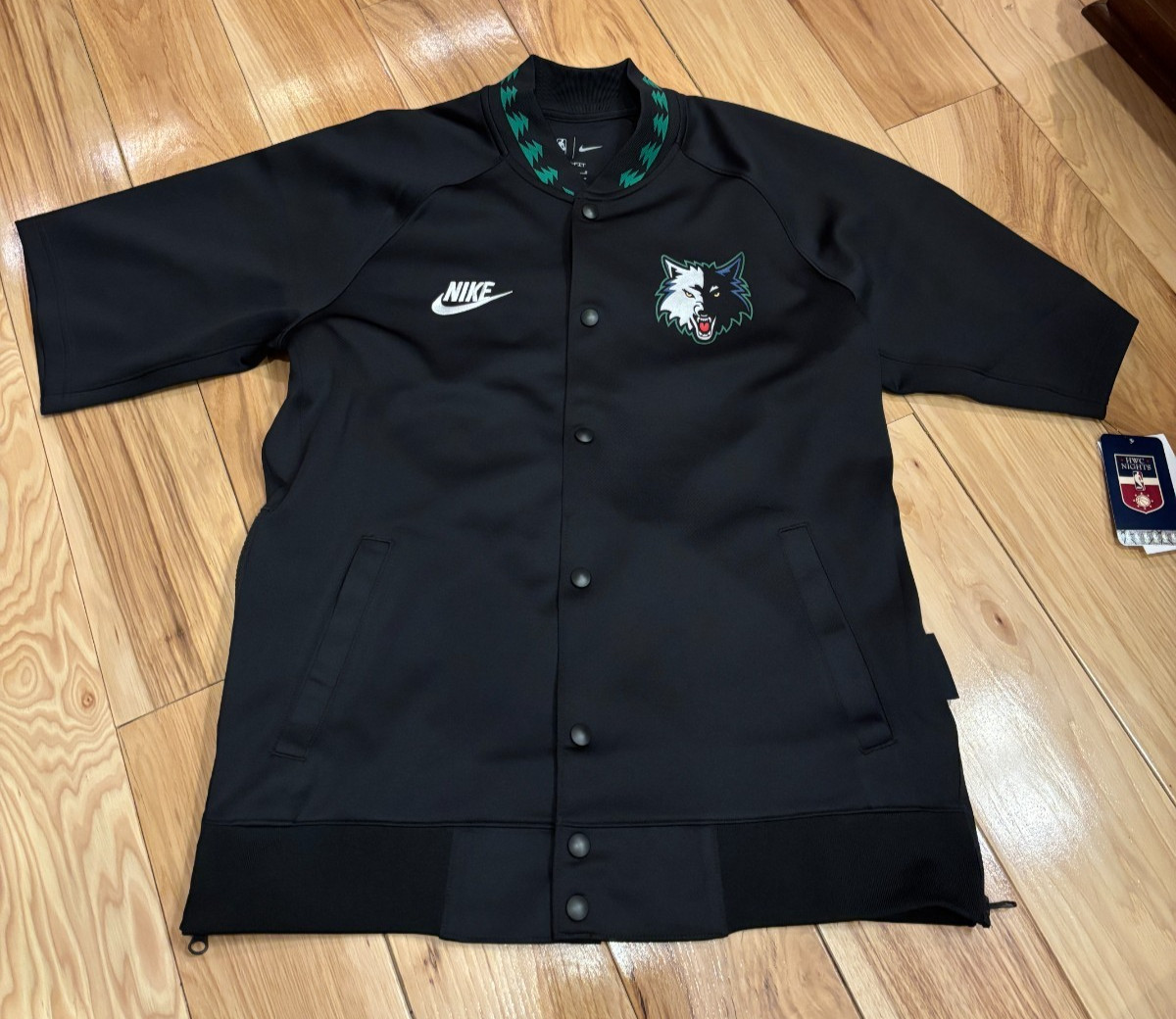 Nike Minnesota Timberwolves Hardwood Classics Short-Sleeve Jacket IF4362 010 MED