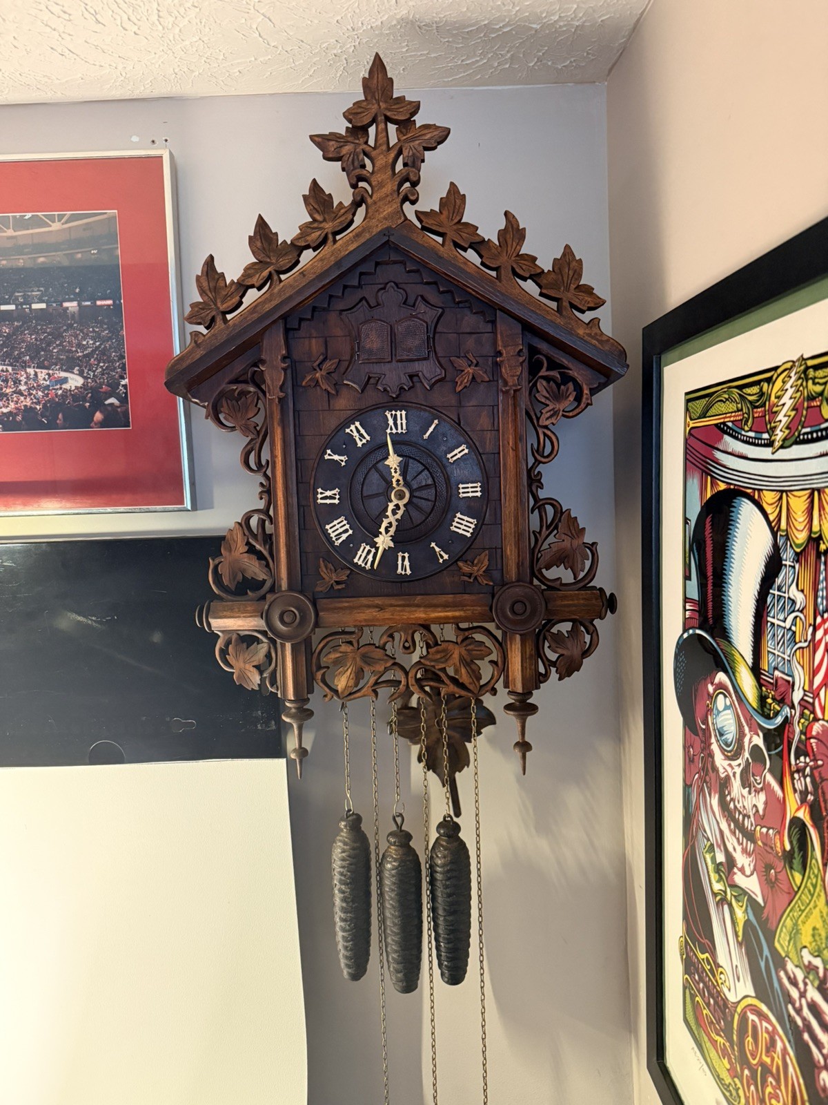 Antique Black Forest Cuckoo & Quail Clock, For Repair Please Read*See Video Link Antique Black Forest Cuckoo & Quail Clock, For Repair Please Read*See Video Link