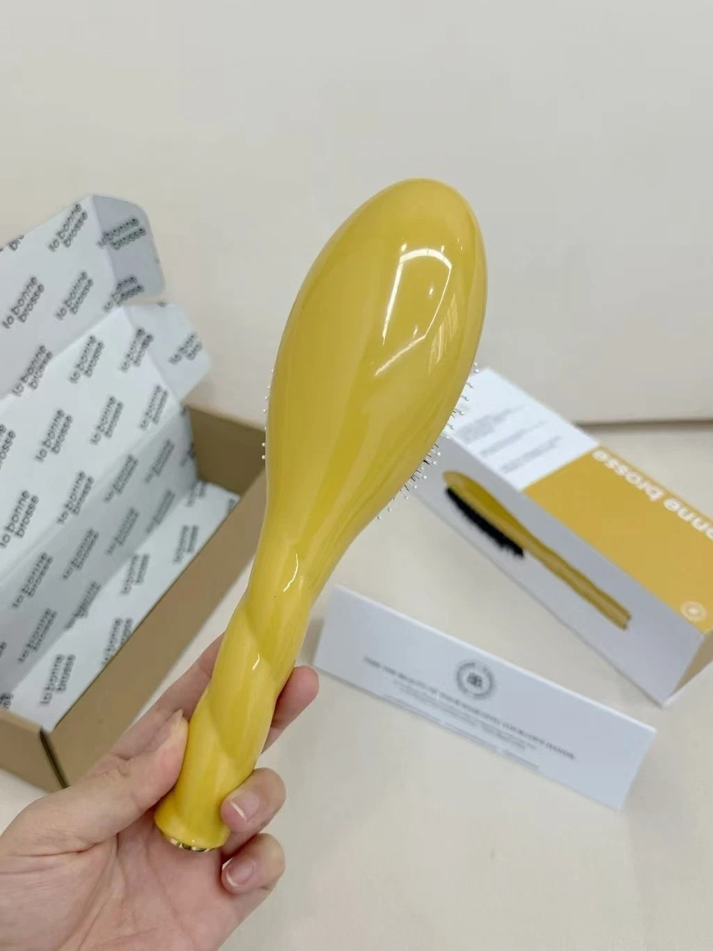 La Bonne Brosse N.03 Hair Brush – Natural Boar Bristle, Premium Shine&Hair Care La Bonne Brosse N.03 Hair Brush – Natural Boar Bristle, Premium Shine&Hair Care