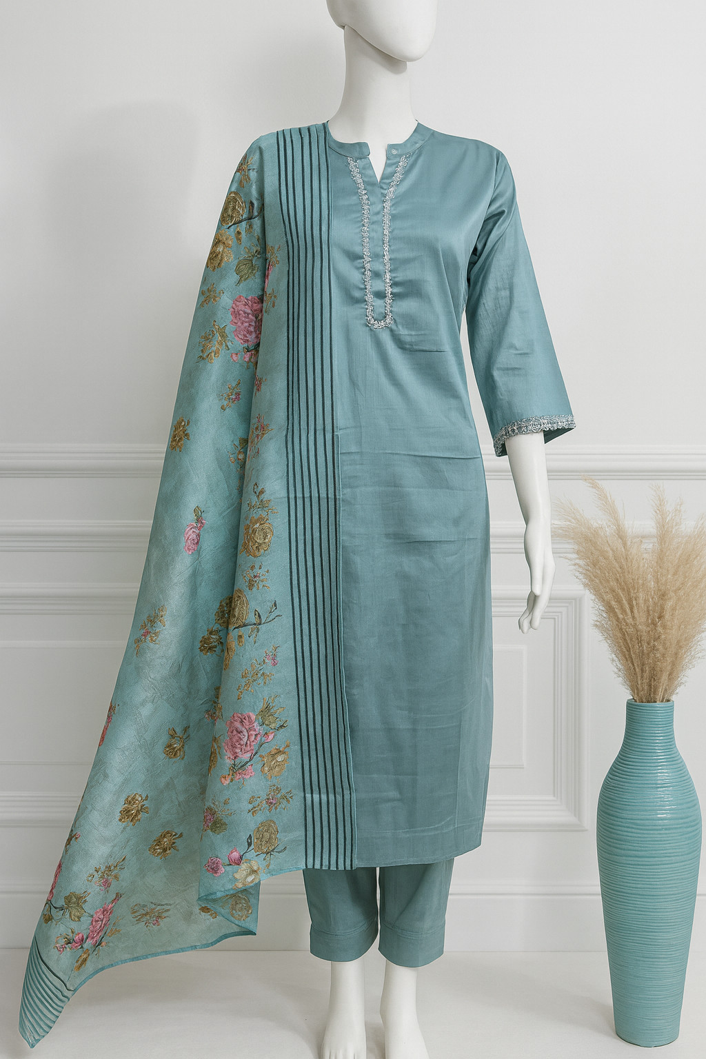 Women’s Pakistani Indian Salwar Kameez 3 Piece Suit – XL Women’s Pakistani Indian Salwar Kameez 3 Piece Suit – XL