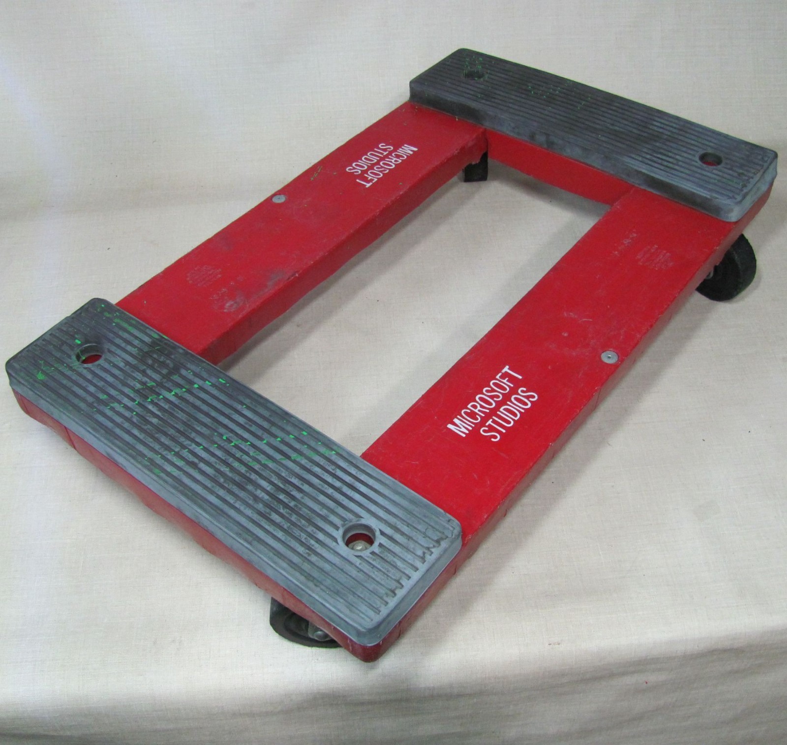 MICROSOFT STUDIOS DOLLY WHEELED EQUIPMENT CART – HEAVY DUTY – MADE BY REHRIG INT