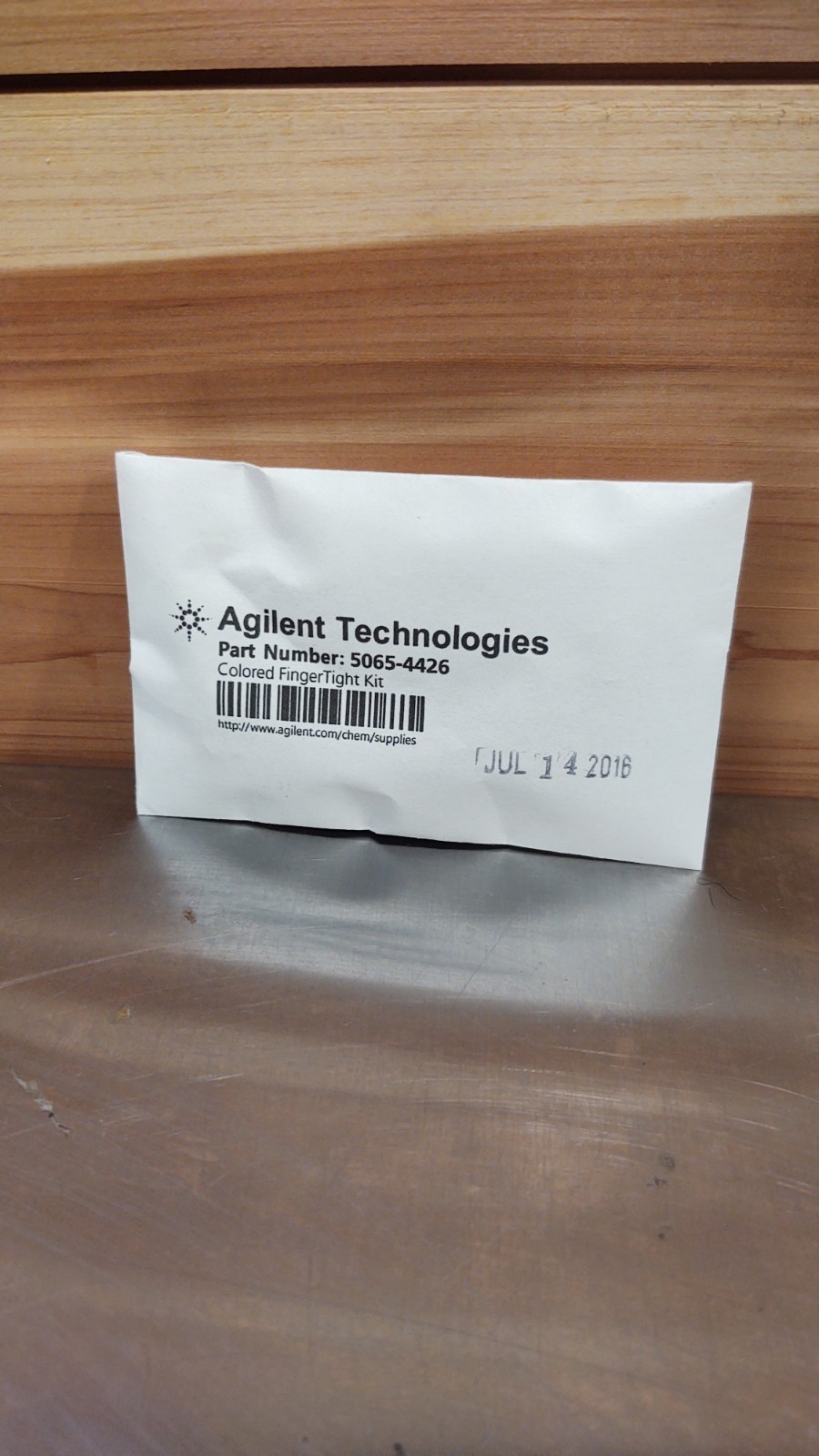 Agilent 5065-4426 fitting, PEEK, 1/16 inch OD capillary, mixed colors, 10/pk Agilent 5065-4426 fitting, PEEK, 1/16 inch OD capillary, mixed colors, 10/pk