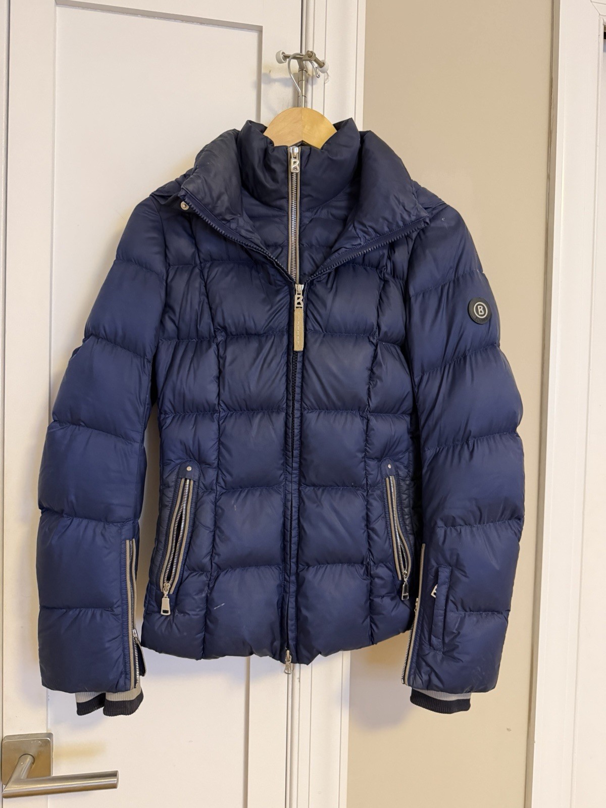Bogner Navy Quilted Feline Ski Down Jacket by Goan Thylmann $1,595