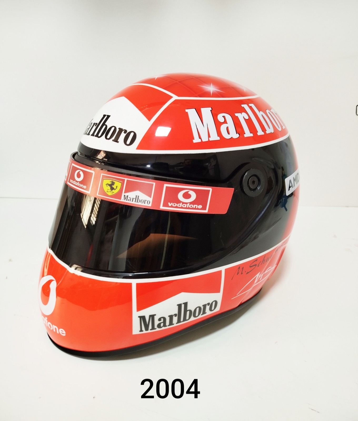 Helmet Michael Schumacher 2004 Decorative  Escala 1:1