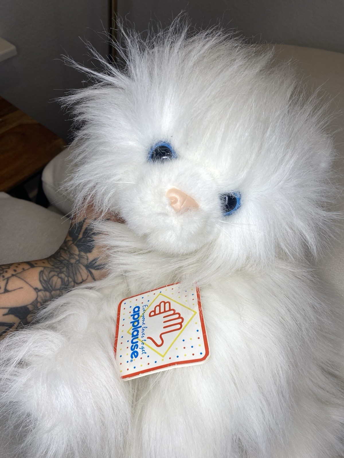 VTG 1988 Applause White Persian Cat Kitty Plush Fluffy Long Hair Blue Eyes RARE VTG 1988 Applause White Persian Cat Kitty Plush Fluffy Long Hair Blue Eyes RARE