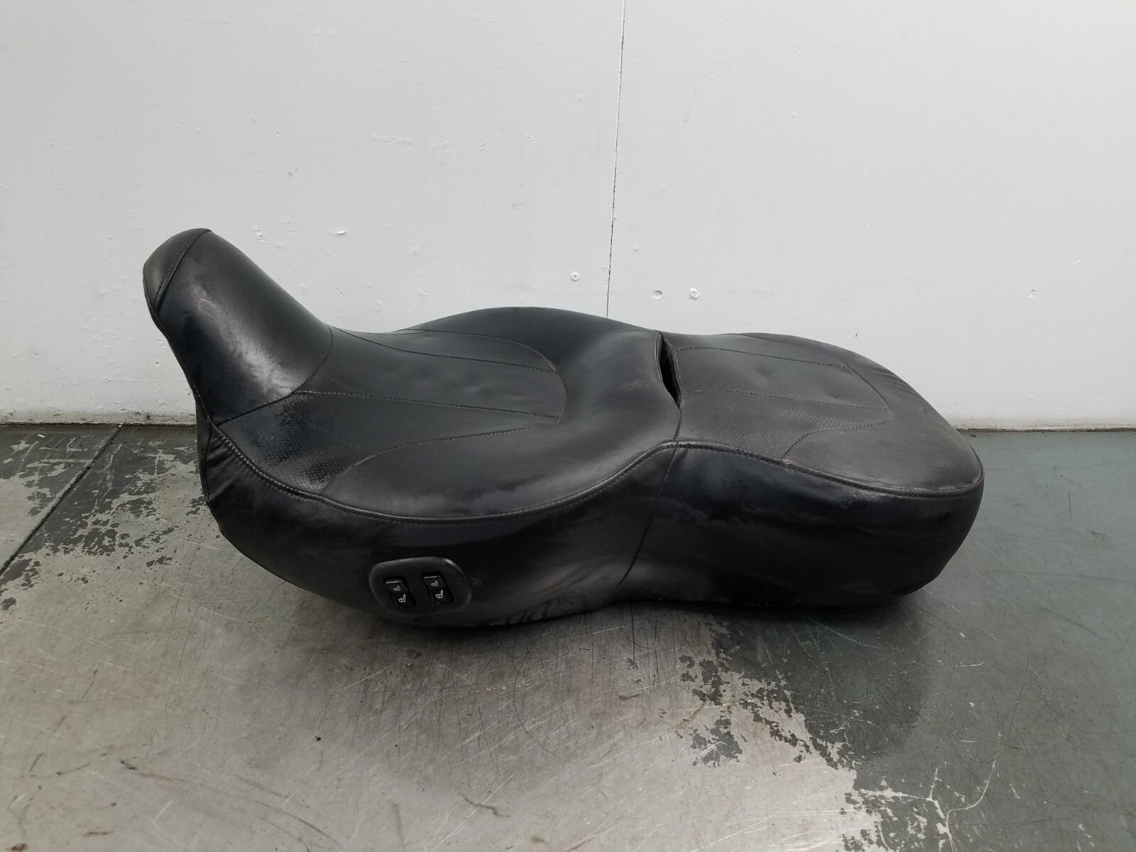 2010 09 13 Harley Davidson CVO Ultra  Heated Dual Seat  #7540 V7