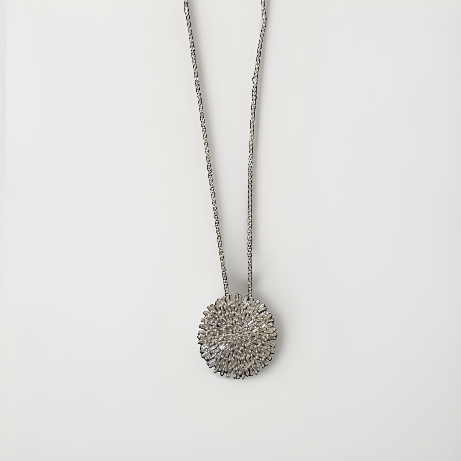Suzanne Kalan 18k White Gold Large Stella pendant necklace Fireworks Collection Suzanne Kalan 18k White Gold Large Stella pendant necklace Fireworks Collection