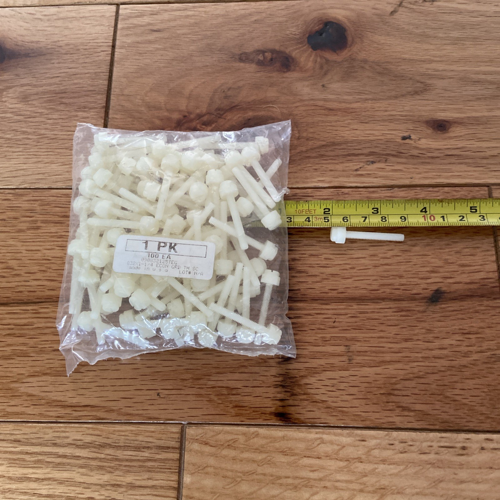 Nylon Screws 8-32 Nylon Screws 8-32