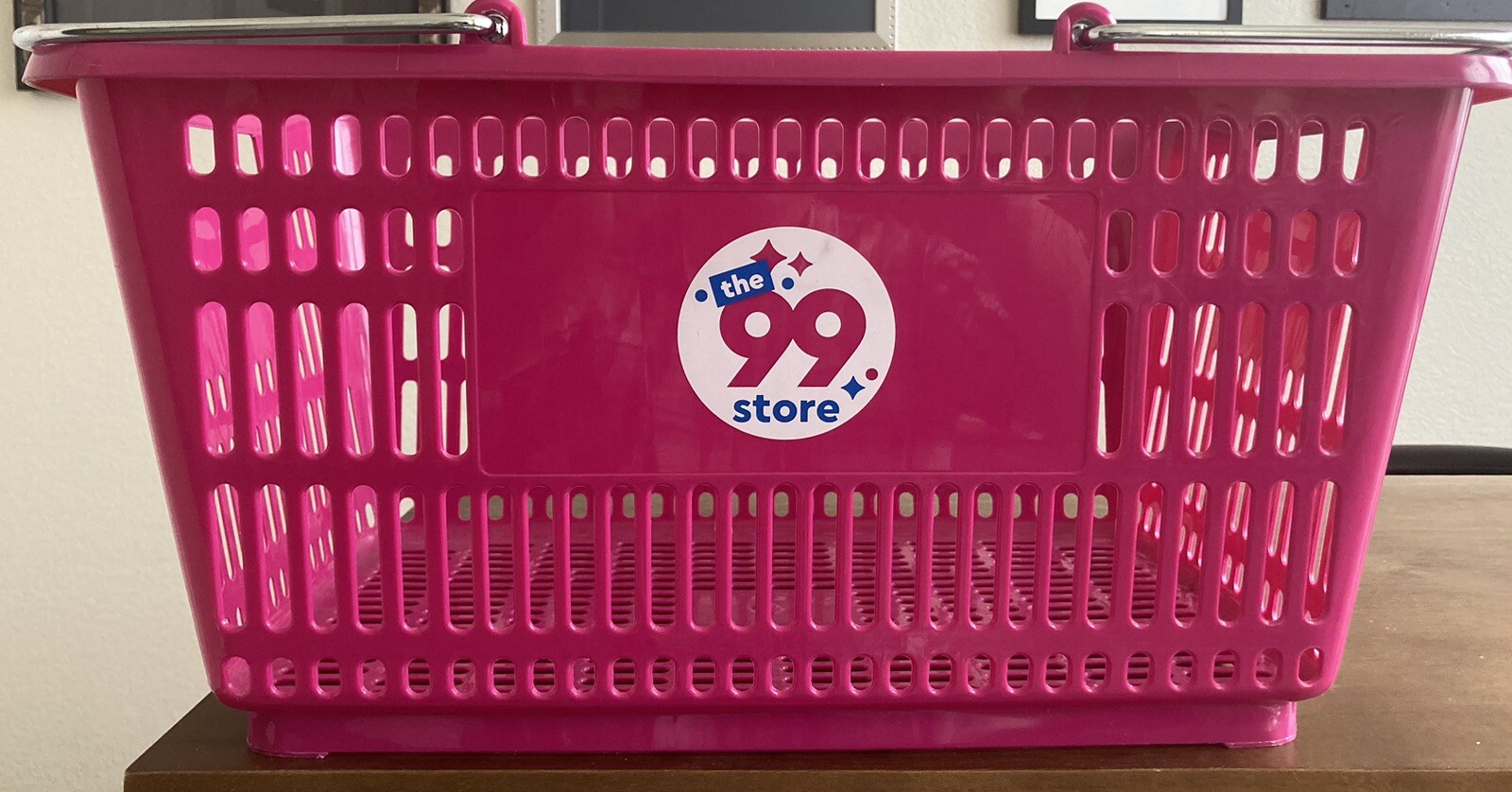 WEEKEND SALE- 99 CENTS ONLY STORES HAND BASKET- Pink ๐- RARE WEEKEND SALE- 99 CENTS ONLY STORES HAND BASKET- Pink ๐- RARE