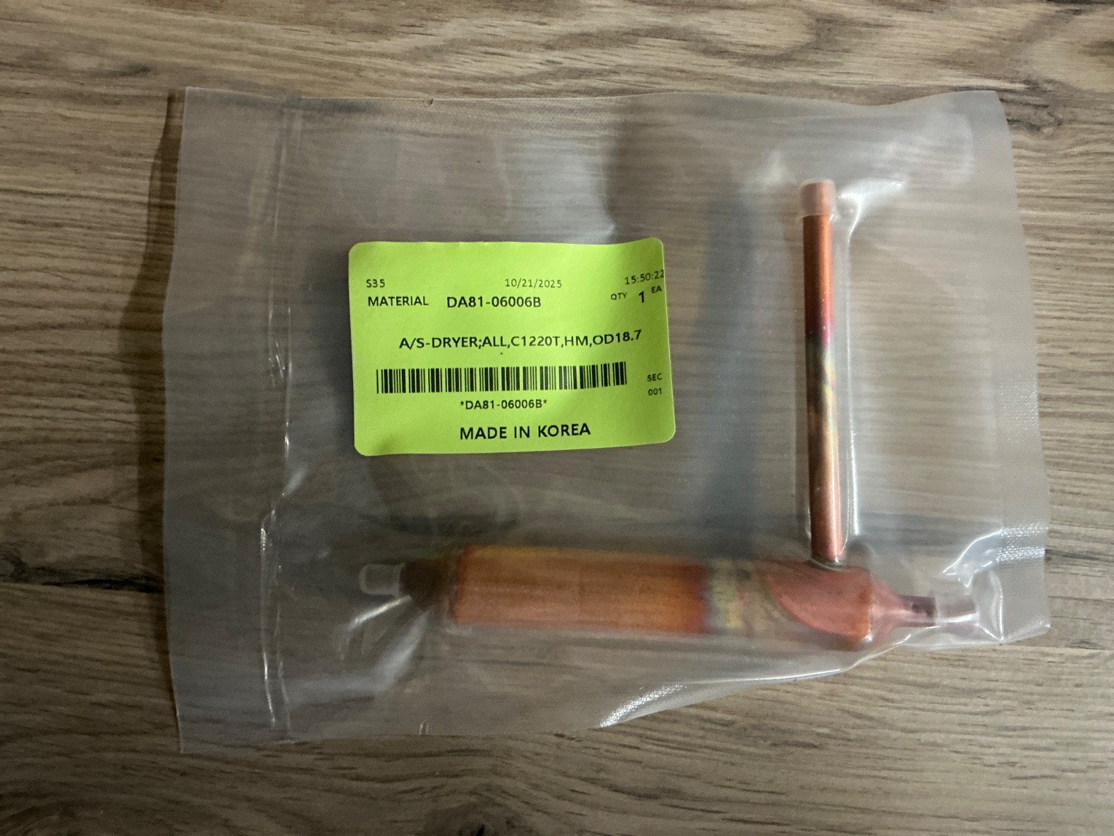 DA81-06006B Samsung Refrigerator Filter Dryer New OEM. DA81-06006B Samsung Refrigerator Filter Dryer New OEM.