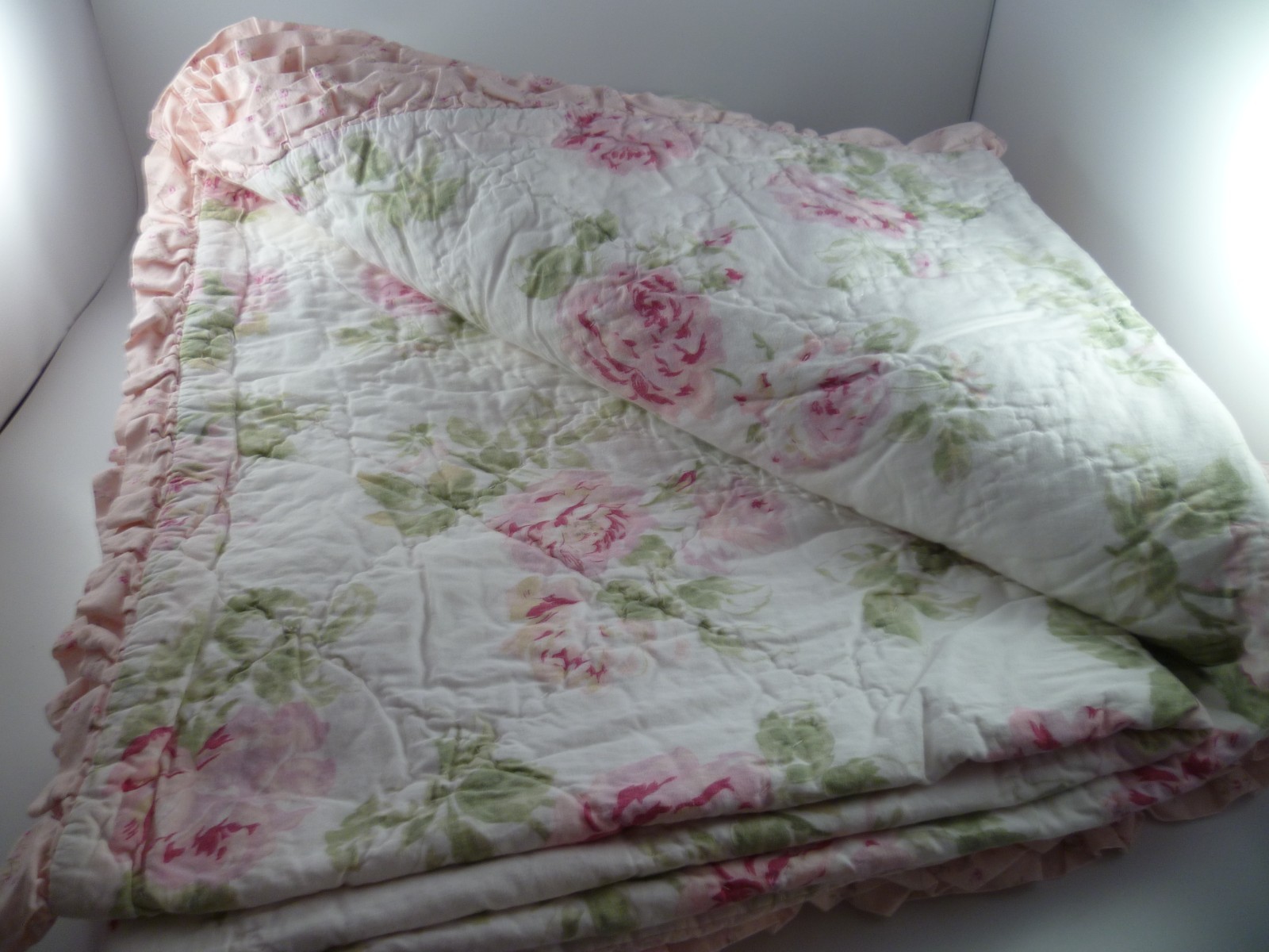 Simply Shabby Chic Twin Quilt Reversible Misty Cottage Rose Ruffle Floral Pink Simply Shabby Chic Twin Quilt Reversible Misty Cottage Rose Ruffle Floral Pink