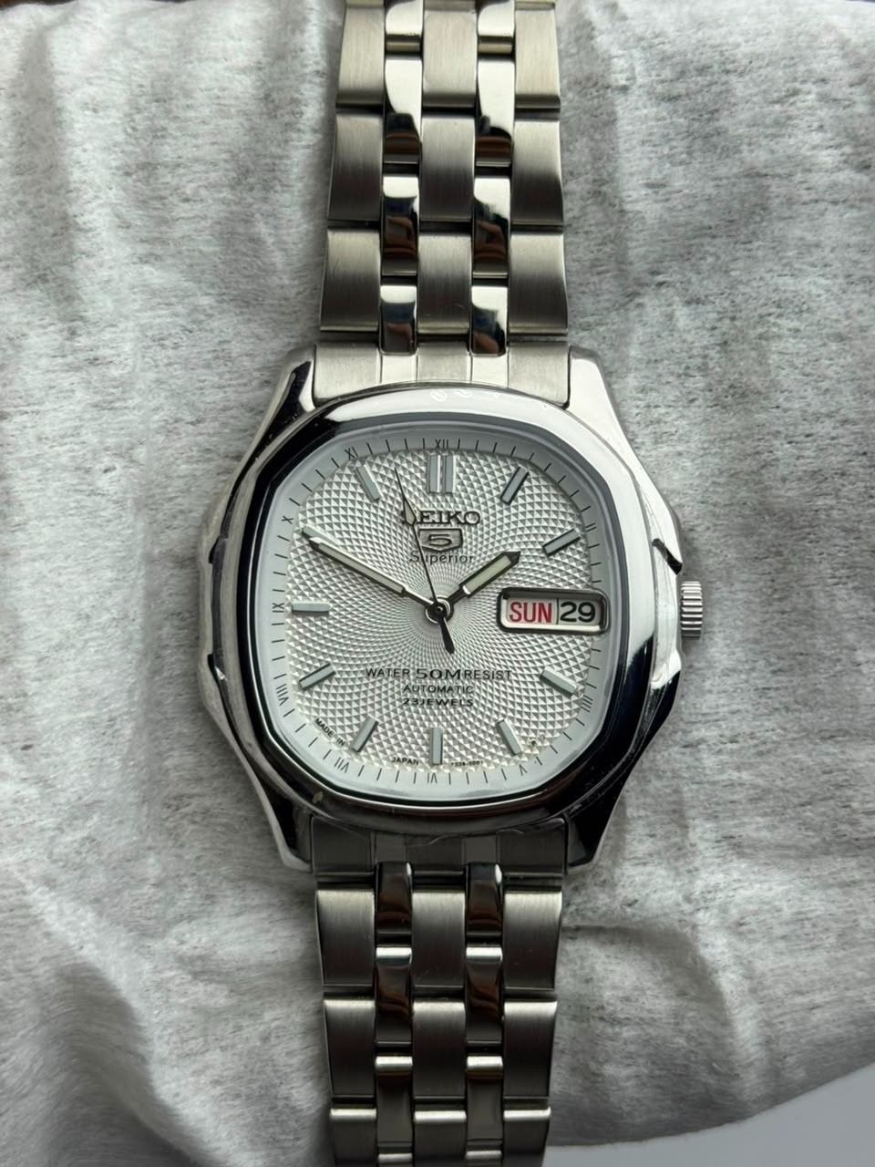 Rare Vintage Seiko Superior SKZ035 “Whirlpool” Automatic Men\'s Watch – Day/Date Rare Vintage Seiko Superior SKZ035 “Whirlpool” Automatic Men\'s Watch – Day/Date