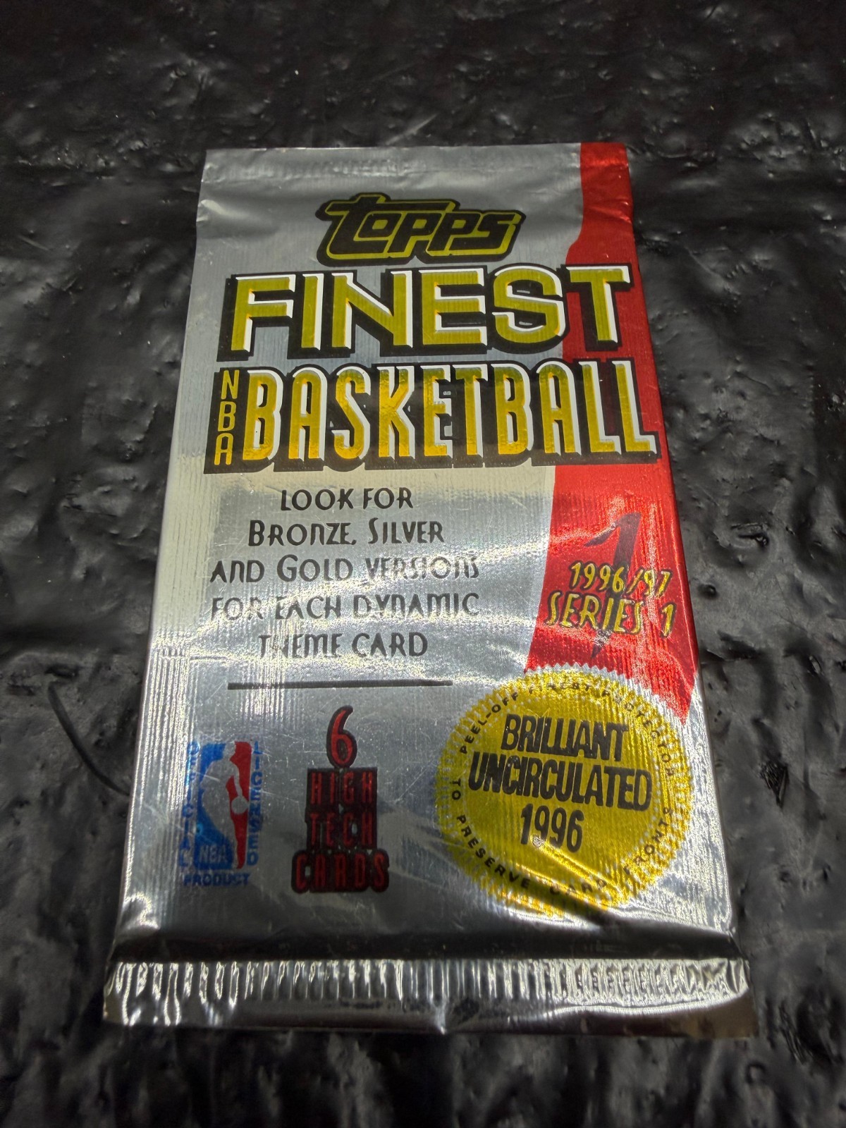 Vintage 1996-97 Topps Finest Series 1 NBA Basketball Pack Sealed Kobe Bryant RC Vintage 1996-97 Topps Finest Series 1 NBA Basketball Pack Sealed Kobe Bryant RC
