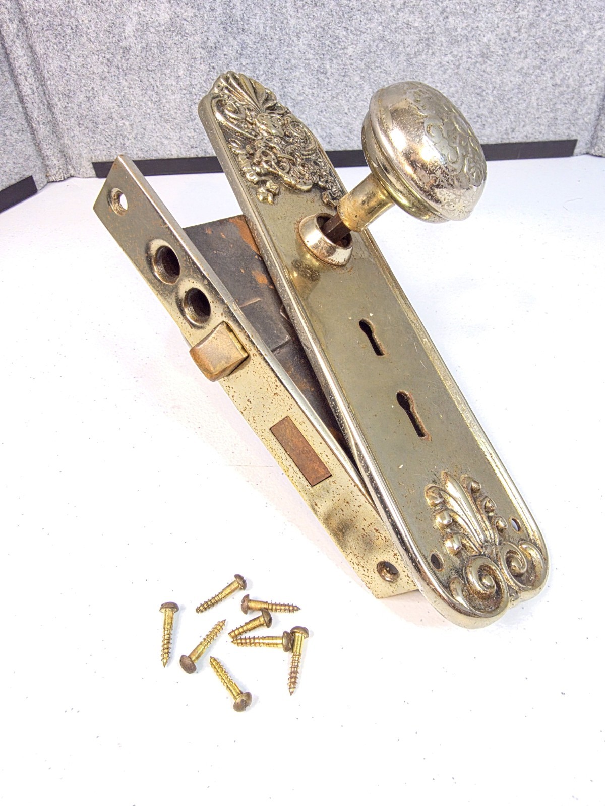Antique/Vintage Sargent Co. Brass Mortise Lock Set with Back, And 2 Door Knobs Antique/Vintage Sargent Co. Brass Mortise Lock Set with Back, And 2 Door Knobs