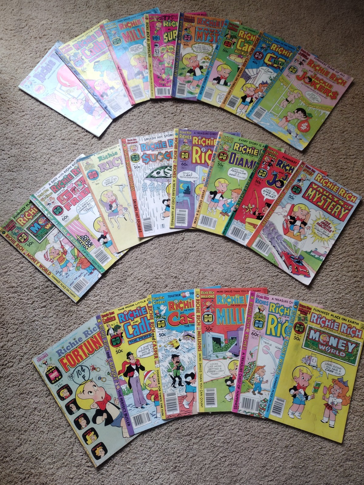 Vintage Richie Rich Comics--Lot of 22