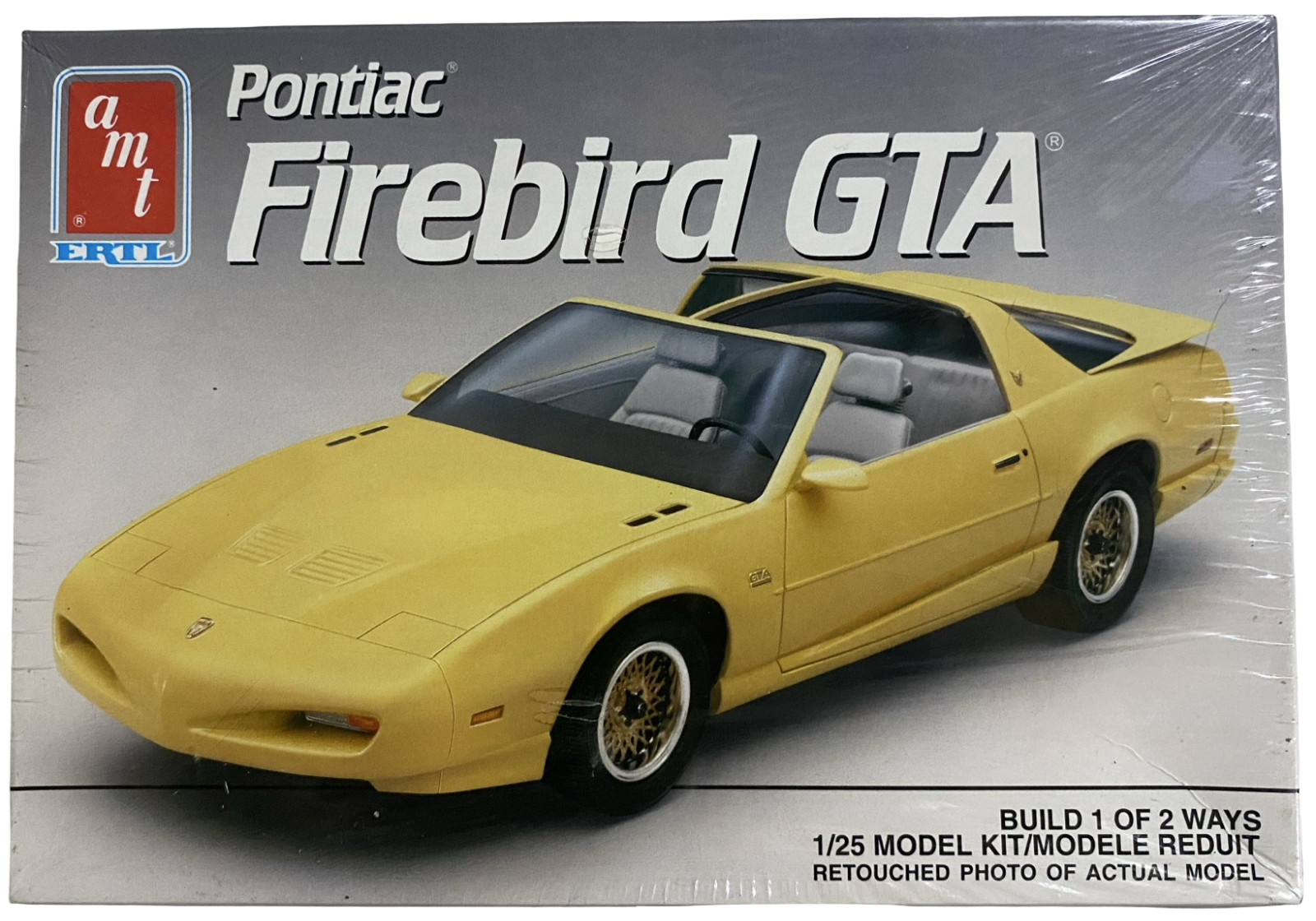 AMT/Ertl 1992 Pontiac Firebird GTA Vintage 1991 1:25 Model Kit NEW SEALED #6158 AMT/Ertl 1992 Pontiac Firebird GTA Vintage 1991 1:25 Model Kit NEW SEALED #6158