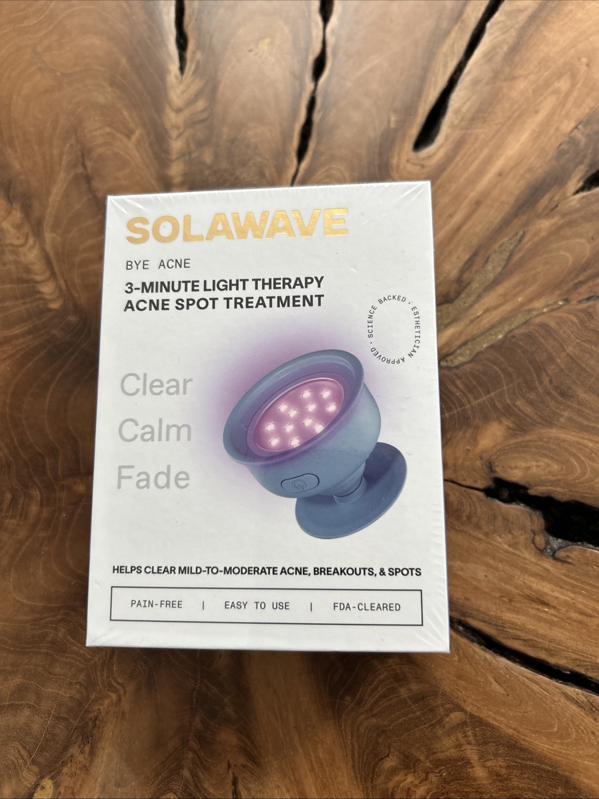 Solawave Bye Acne: 3-Minute Blue + Red Light Therapy Acne Treatment - New Solawave Bye Acne: 3-Minute Blue + Red Light Therapy Acne Treatment - New