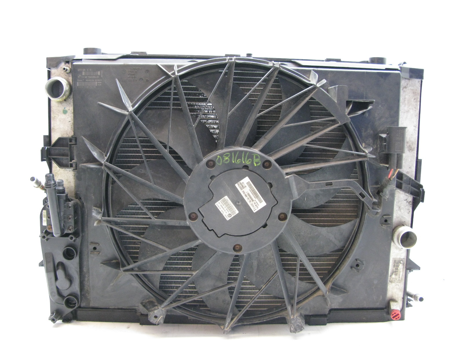 2006-2008 BMW E65 E66 750i RADIATOR CONDENSER FAN ASSEMBLY COMBO SET 81616