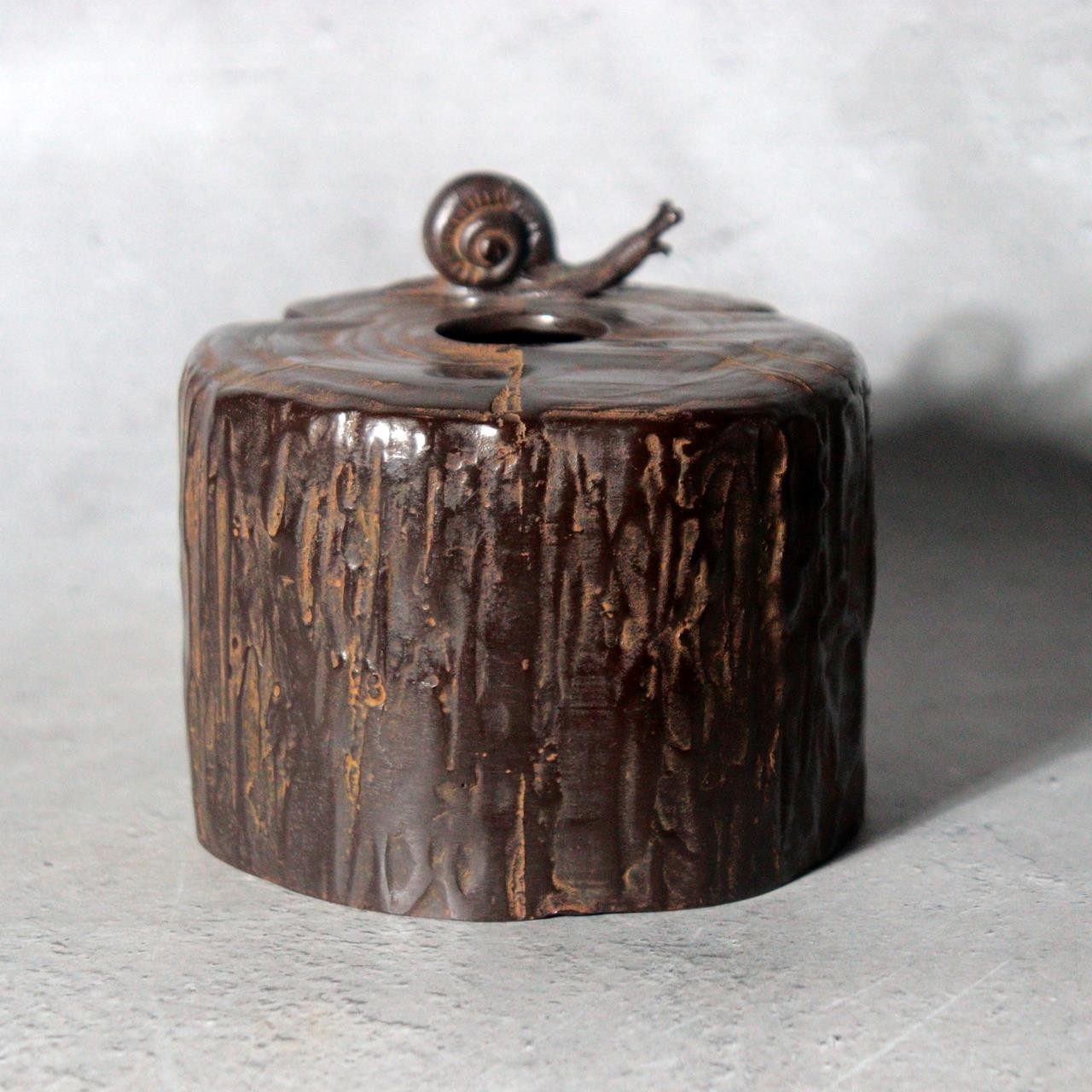 ​Vintage Japanese Takaoka Cast Bronze Vase Tree Stump Snail Getsuho