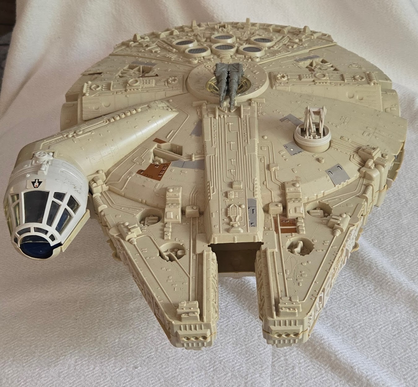 Vintage 1979 Kenner Original Star Wars Millennium Falcon - Incomplete. Read
