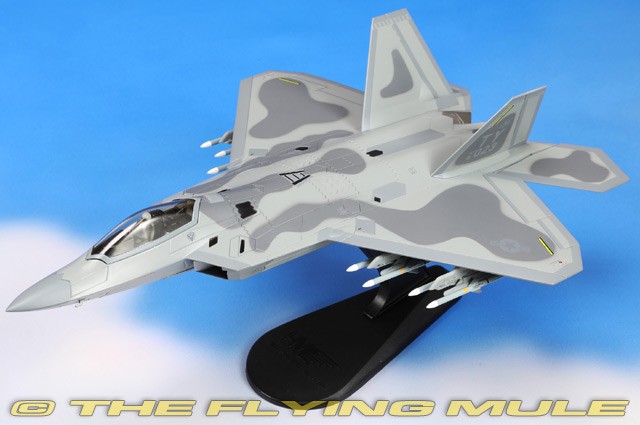 Hobby Master 1:72 F-22A Raptor USAF 325th FW, 43rd FS Hornets Joshua 'Cabo'