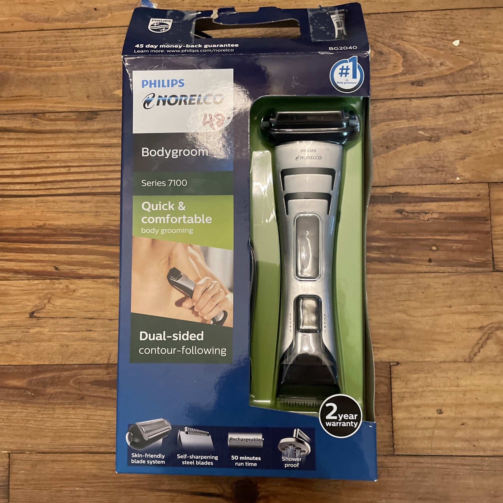 Philips Norelco Bodygroom 7100 BG2040/49 Showerproof Body Groomer New Philips Norelco Bodygroom 7100 BG2040/49 Showerproof Body Groomer New