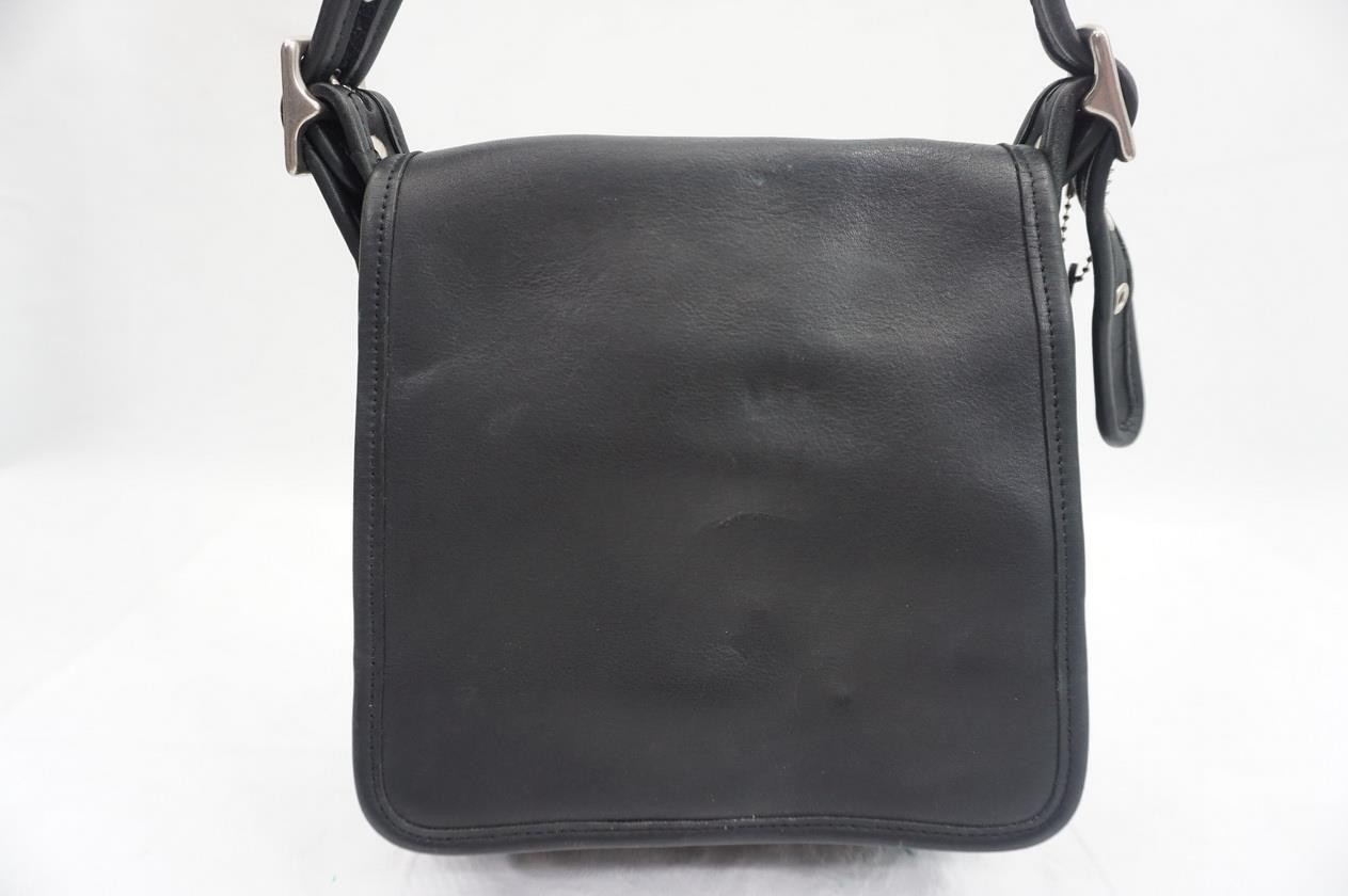 VINTAGE COACH 9145 LEGACY STUDIO BLACK LEATHER SMALL CROSSBODY FLAP BAG 99/Y2K
