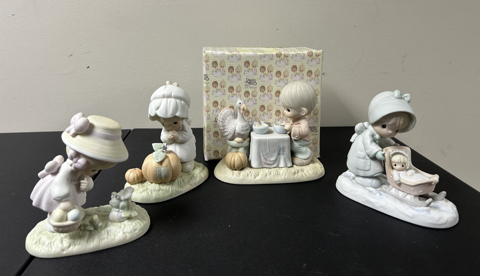 Precious Moments - Lot of 4 - Miscellaneous Holidays - Mint Condition Precious Moments - Lot of 4 - Miscellaneous Holidays - Mint Condition
