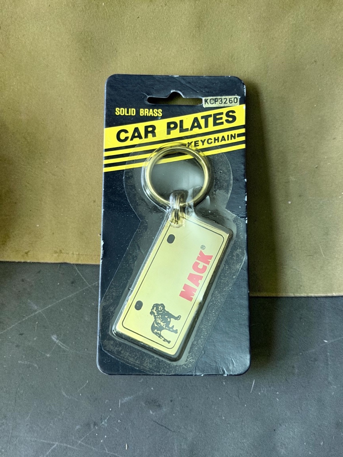 Vintage Mack Trucks Bulldog Keychain Solid Brass License Plate KCP3260 NOS