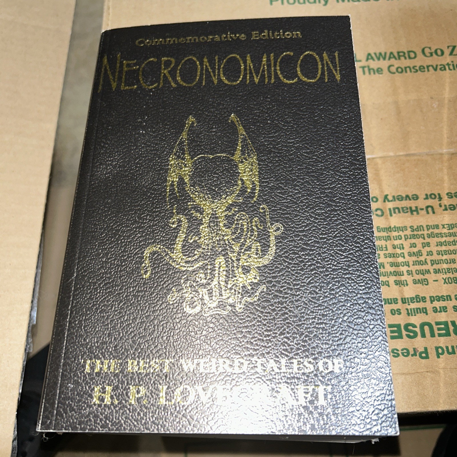 NECRONOMICON Commemorative Edition The Best Weird Tales of H. P. Lovecraft NECRONOMICON Commemorative Edition The Best Weird Tales of H. P. Lovecraft
