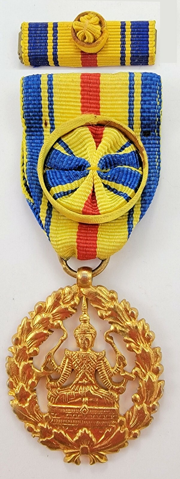 Cambodia Medal of Labor (Work) in Gold Royal Khmer Highest-grade Knight Award Cambodia Medal of Labor (Work) in Gold Royal Khmer Highest-grade Knight Award