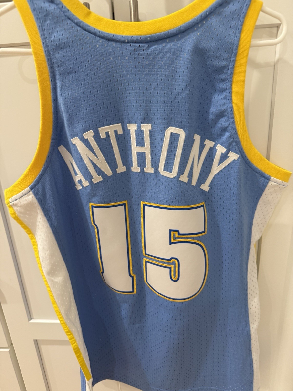 NWT Mitchell & Ness NBA Wingman Hardwood Classics Jersey Men’s S Anthony Denver NWT Mitchell & Ness NBA Wingman Hardwood Classics Jersey Men’s S Anthony Denver