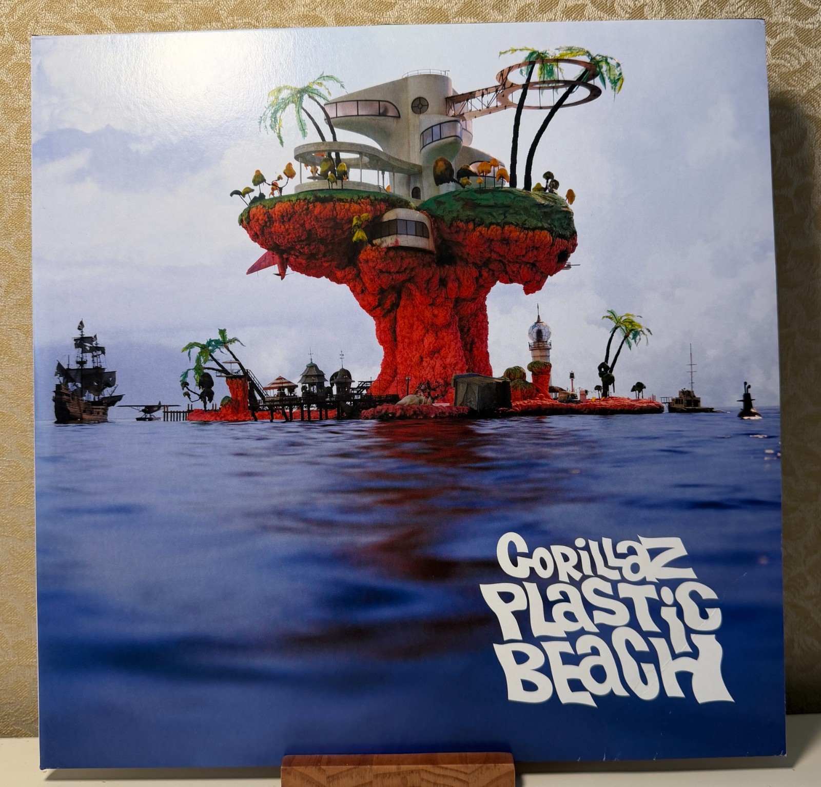 Gorillaz Plastic Beach (2 Vinyl LP) - OPEN Minor Sleeve Damage Gorillaz Plastic Beach (2 Vinyl LP) - OPEN Minor Sleeve Damage