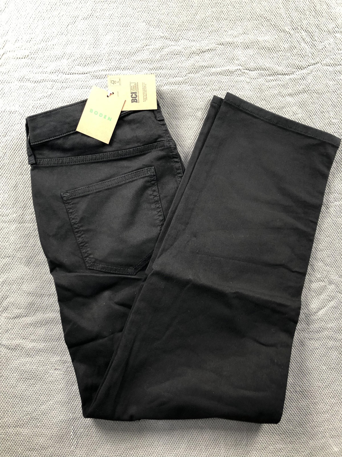 Boden Jeans Womens 28x32 Black Tapered Mid Rise Dark Wash Denim Stretch NWT
