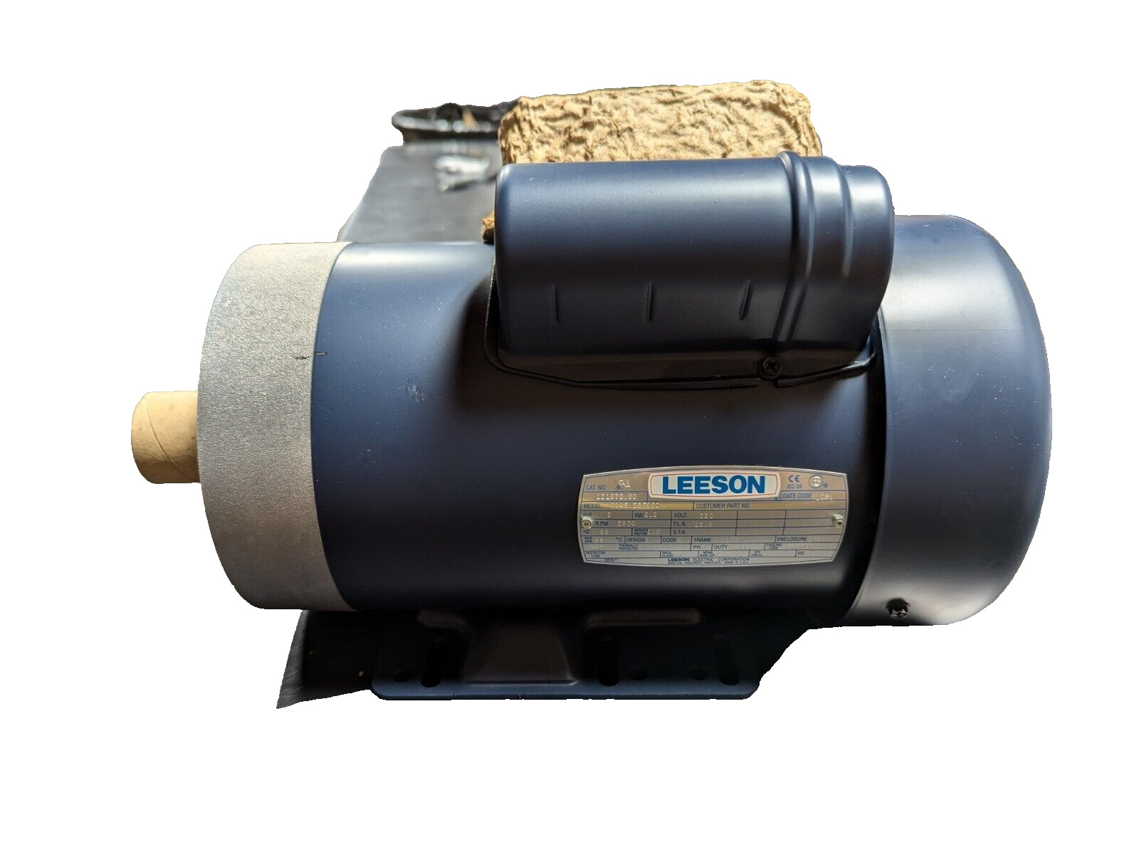 LEESON 1-Phase Motor : 3HP, 2850RPM, 50HZ, 220 Volts - FACTORY CLOSEOUT LEESON 1-Phase Motor : 3HP, 2850RPM, 50HZ, 220 Volts - FACTORY CLOSEOUT